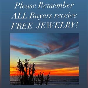 BUYERS! ALWAYS receive GIFT from Jewelry boutique.